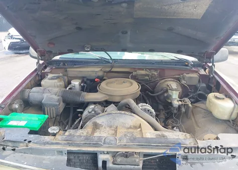 1993 GMC Sierra C1500 from USA, damaged, VIN 2GTEC19H5P1563720